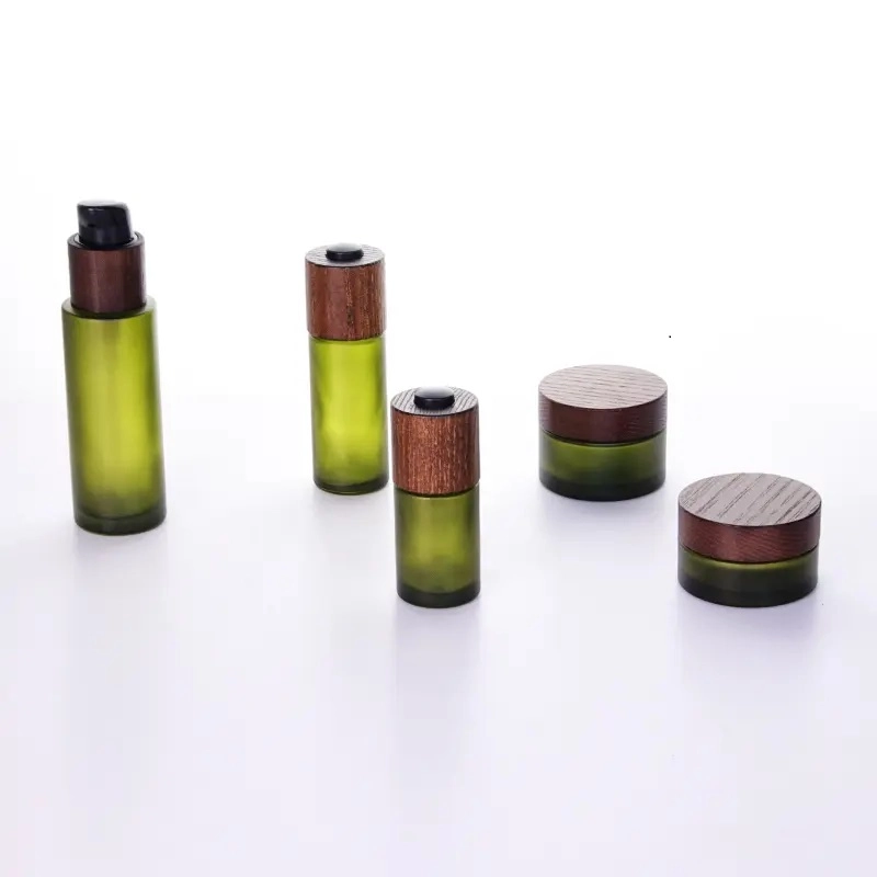 100ml Luxury Green Glass Lotion Bottles with Wooden Dropper