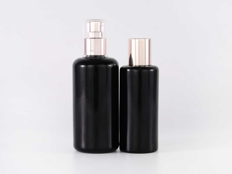 Black Airless Pump Bottle