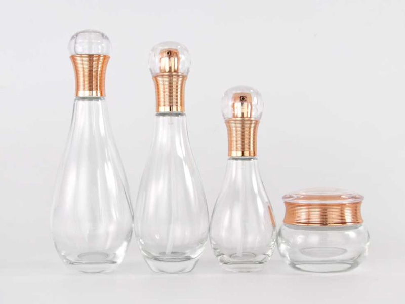 Pot cosmétique en verre transparent