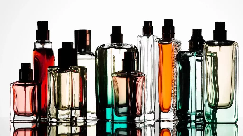 Colores de botellas de perfume