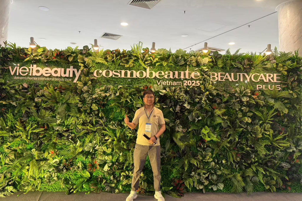 Uzone Packaging Exhibited at Vietbeauty & Cosmobeauté Vietnam